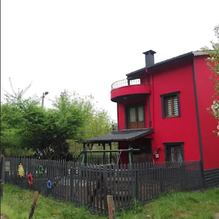 Puerta Villa